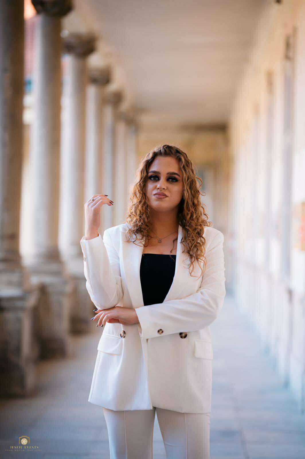 Alexandra Drîmbe, o tânără din Someș-Odorhei, în top 7 la UBB Cluj: „Succesul se construiește cu muncă, pasiune și încredere în sine”